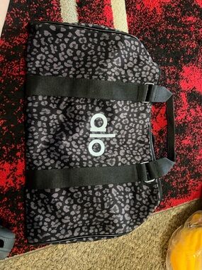 Alo Leopard Print Tote Bag in Black and Gray